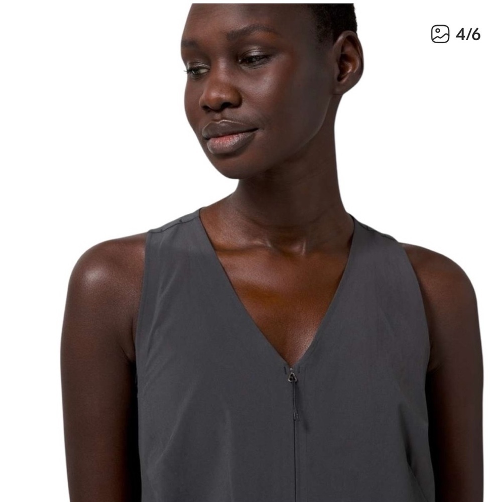 Lululemon LAB Vindur Onesie Jumpsuit Gray Zip Up Front Women's 2 - Picture 2 of 9